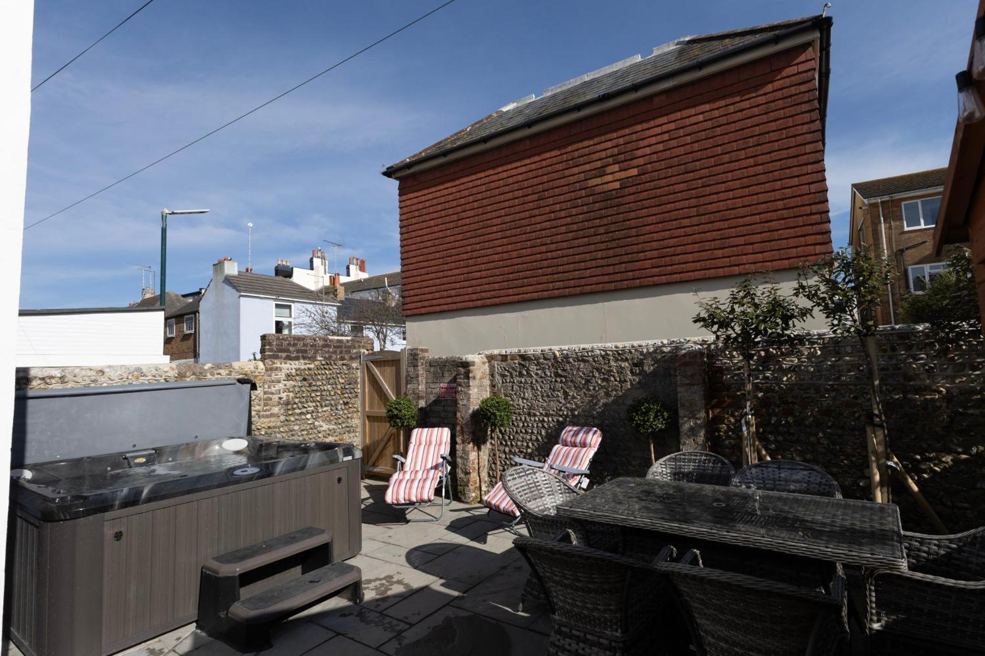 Luxury Georgian Home, Hot Tub, Sea View, Private Garden, Sleeps 6 Μπόνορ Ρέτζις Εξωτερικό φωτογραφία